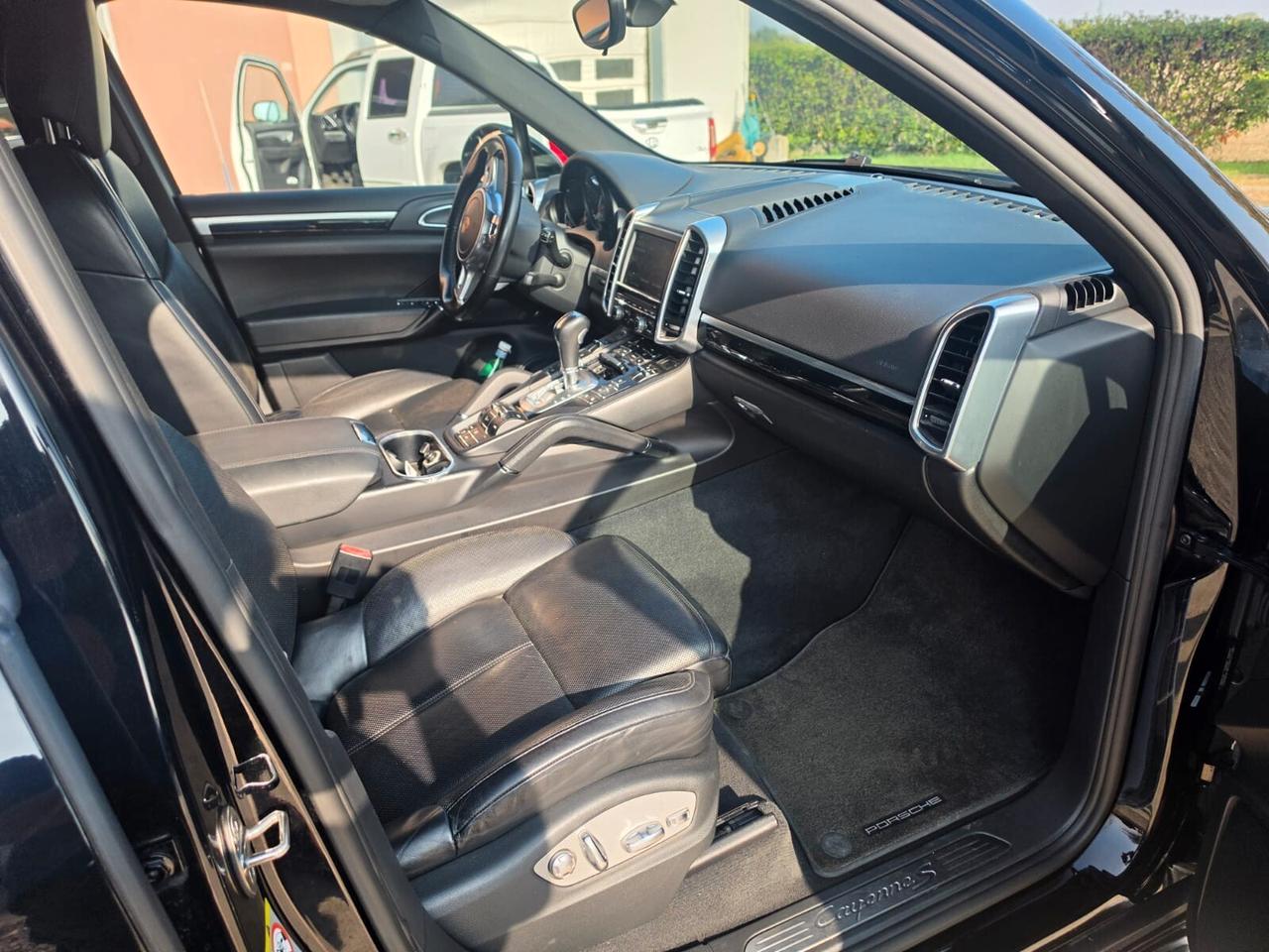 Porsche Cayenne 4.8 S
