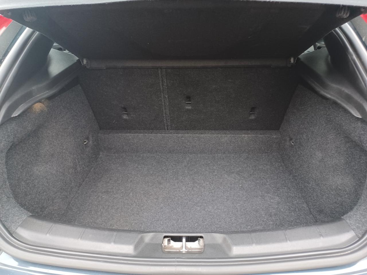 Volvo V40 D3 Geartronic Momentum ANNO 2017