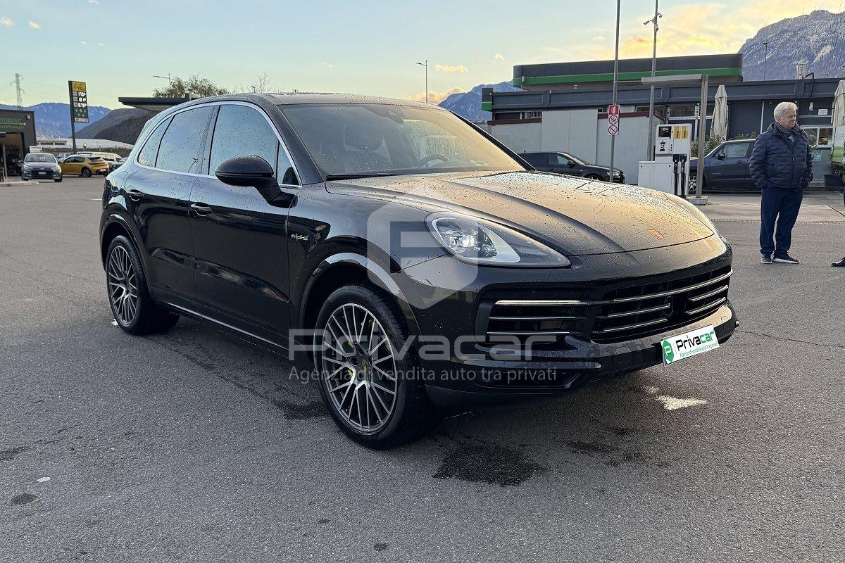 PORSCHE Cayenne 3.0 V6 E-Hybrid