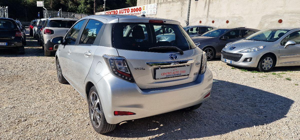TOYOTA Yaris 1.5 Hybrid 5 porte Lounge