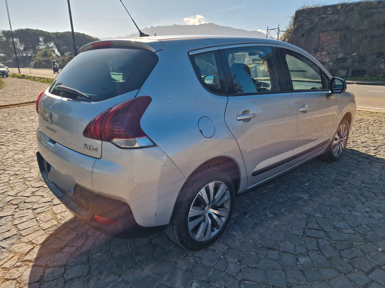 Peugeot 3008 1.6 HDi 115CV Active