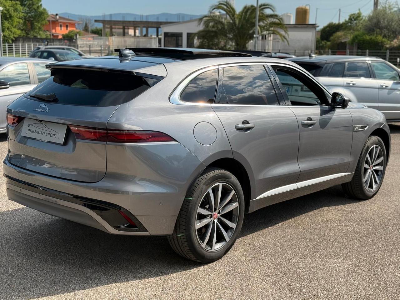 Jaguar F-Pace SUPER ACCESSORIATA COME NUOVA AFFARE