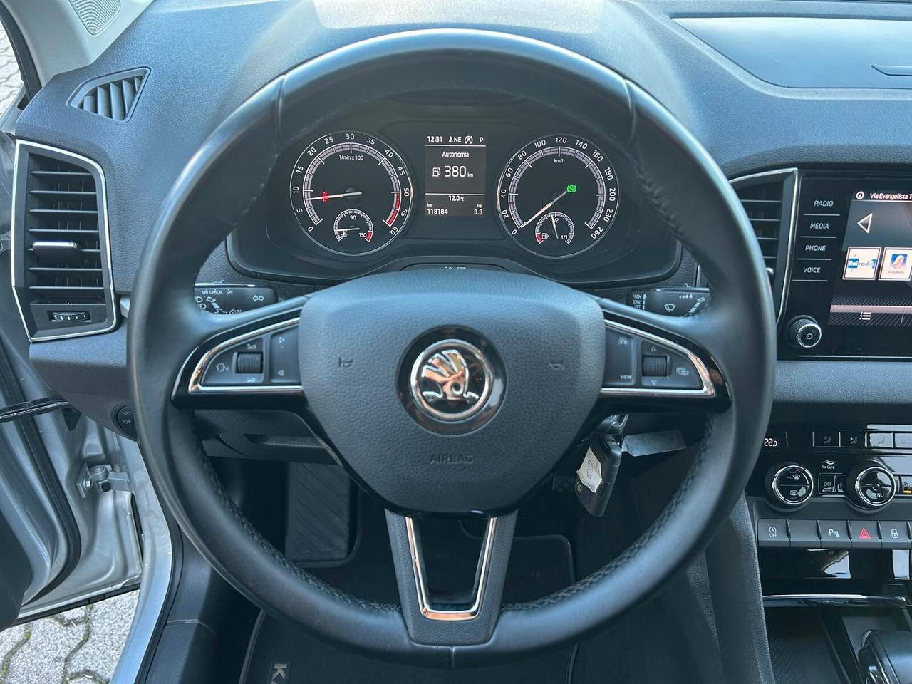 Skoda Karoq 1.6 tdi scr Executive dsg GRANDINATA