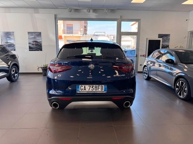 Alfa Romeo Stelvio 2.2 Turbodiesel 190 CV AT8 Q4 Executive