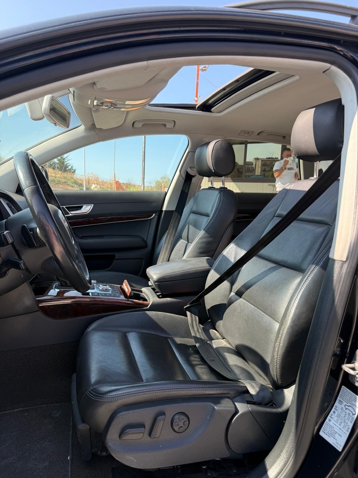 Audi A6 Avant 4.2 V8 FSI quattro tiptronic