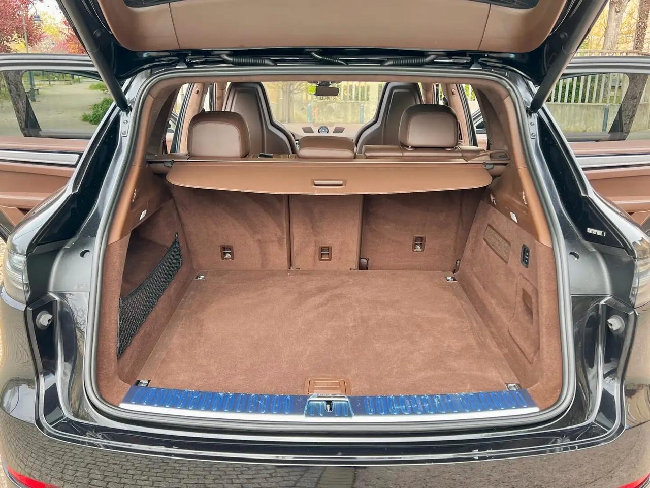 Porsche Cayenne 4.0 V8 Turbo