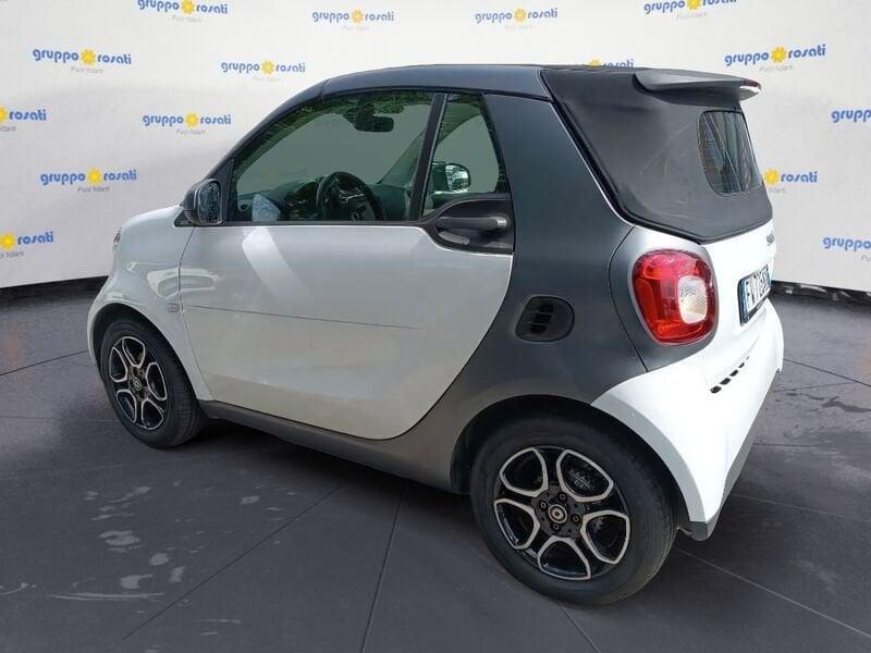smart fortwo 3ª s. (C453) 70 1.0 twinamic cabrio Passion