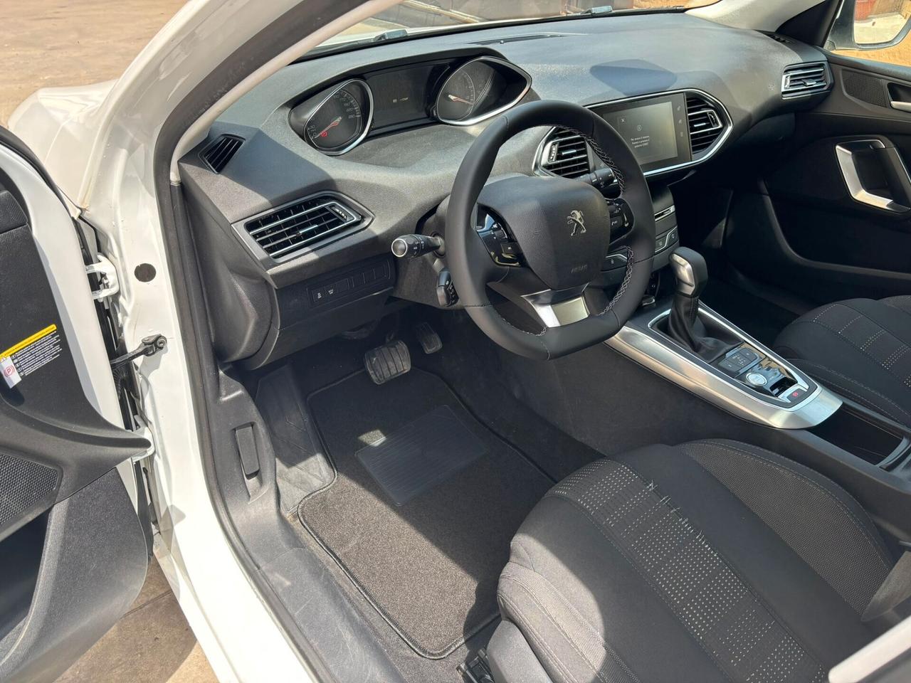 Peugeot 308 BlueHDi 120 S&S EAT6 SW GT Line
