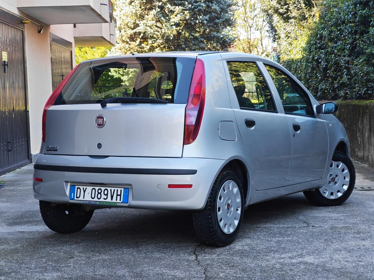 Fiat Punto 1.2 BENZINA 60cv / 30.630km / Unipro