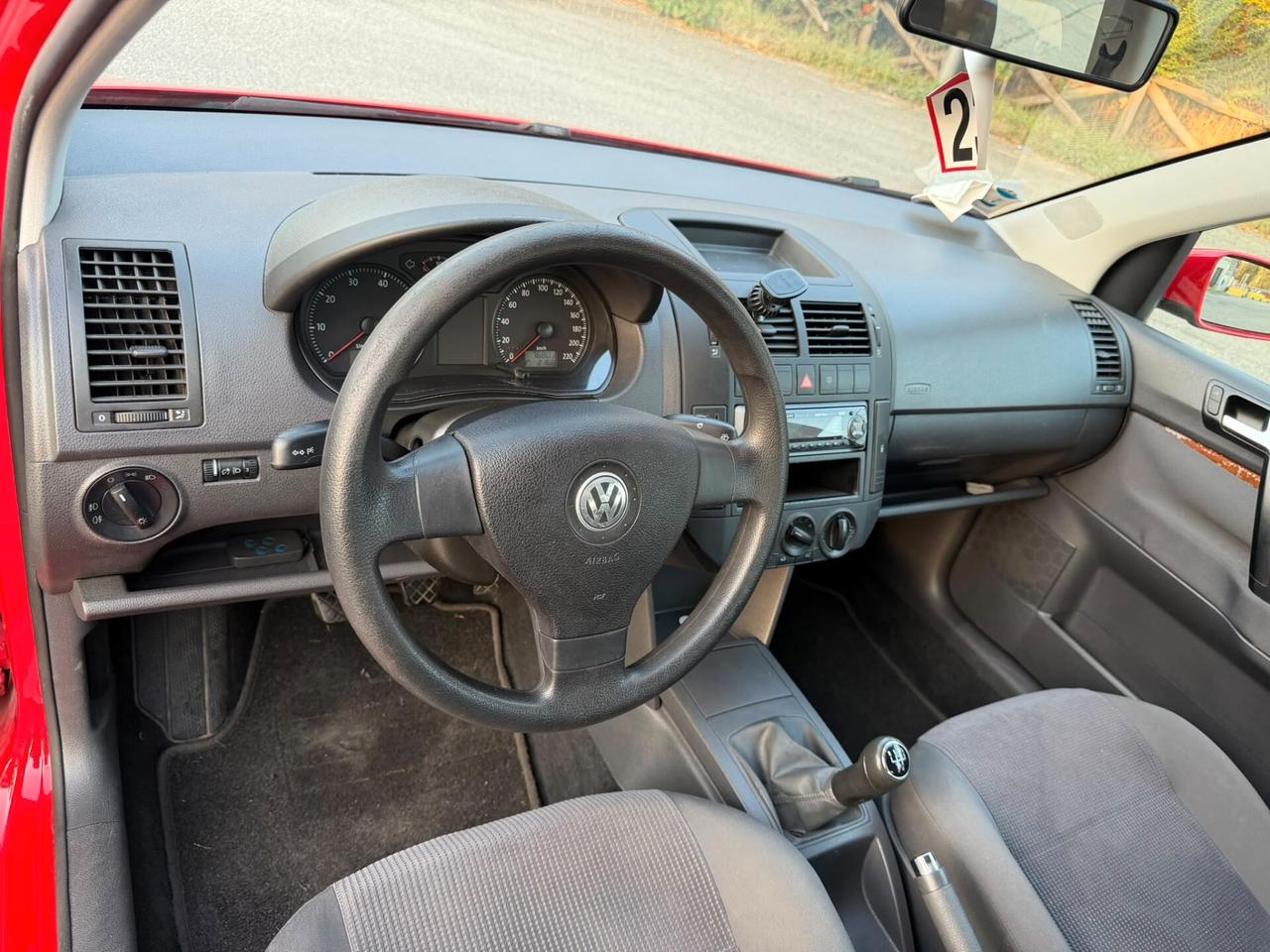 Volkswagen Polo 1.2 benzina 76.000 KM