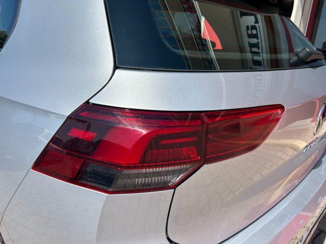 VOLKSWAGEN Golf 1.5 TGI DSG Life