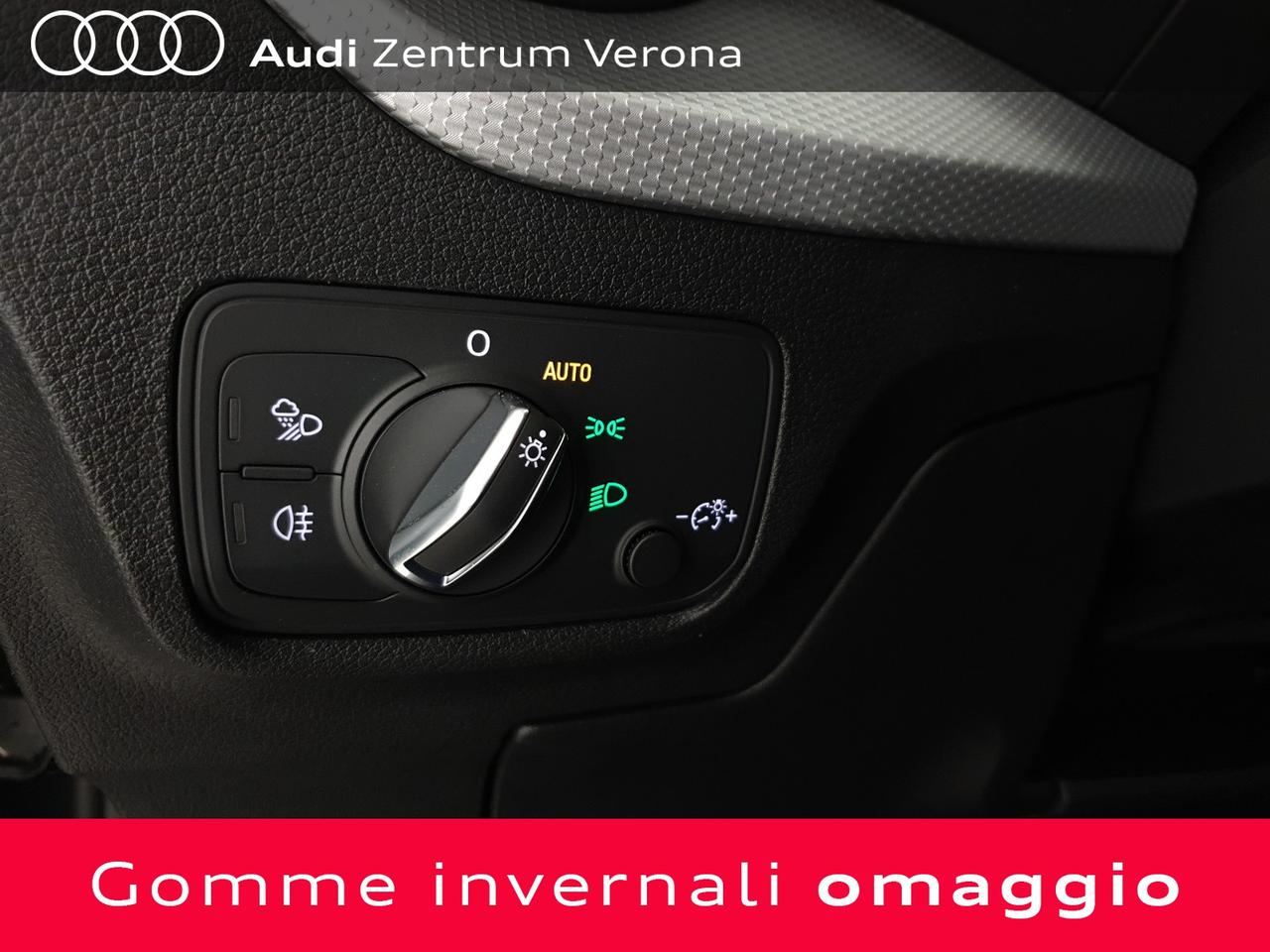 35TFSI 150CV S tronic Identity Black