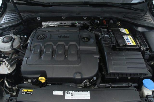 VOLKSWAGEN Golf GTD 2.0 TDI DSG 5p. BMT Park Pilot/ Sport Pack