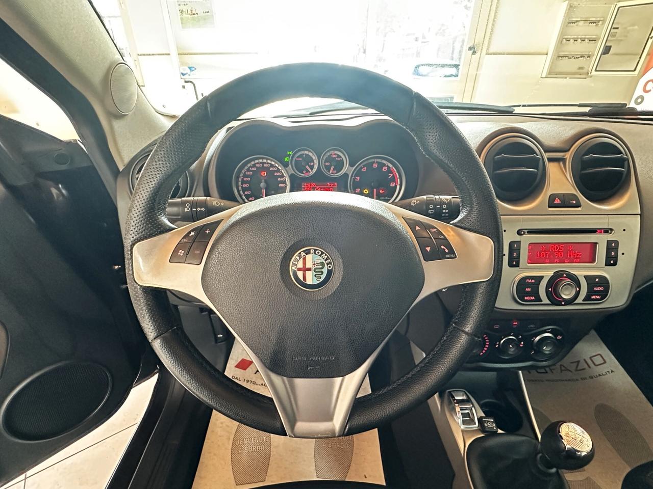 Alfa Romeo MiTo 1.4 78 CV Distinctive Premium Pack