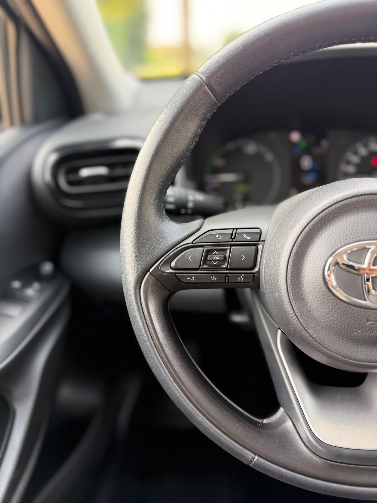 Toyota Yaris 1.5 Hybrid 5 porte Active