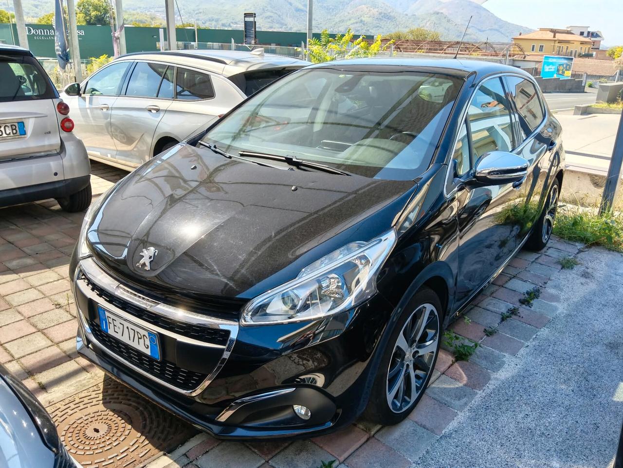 Peugeot 208 BlueHDi 75 5 porte Allure