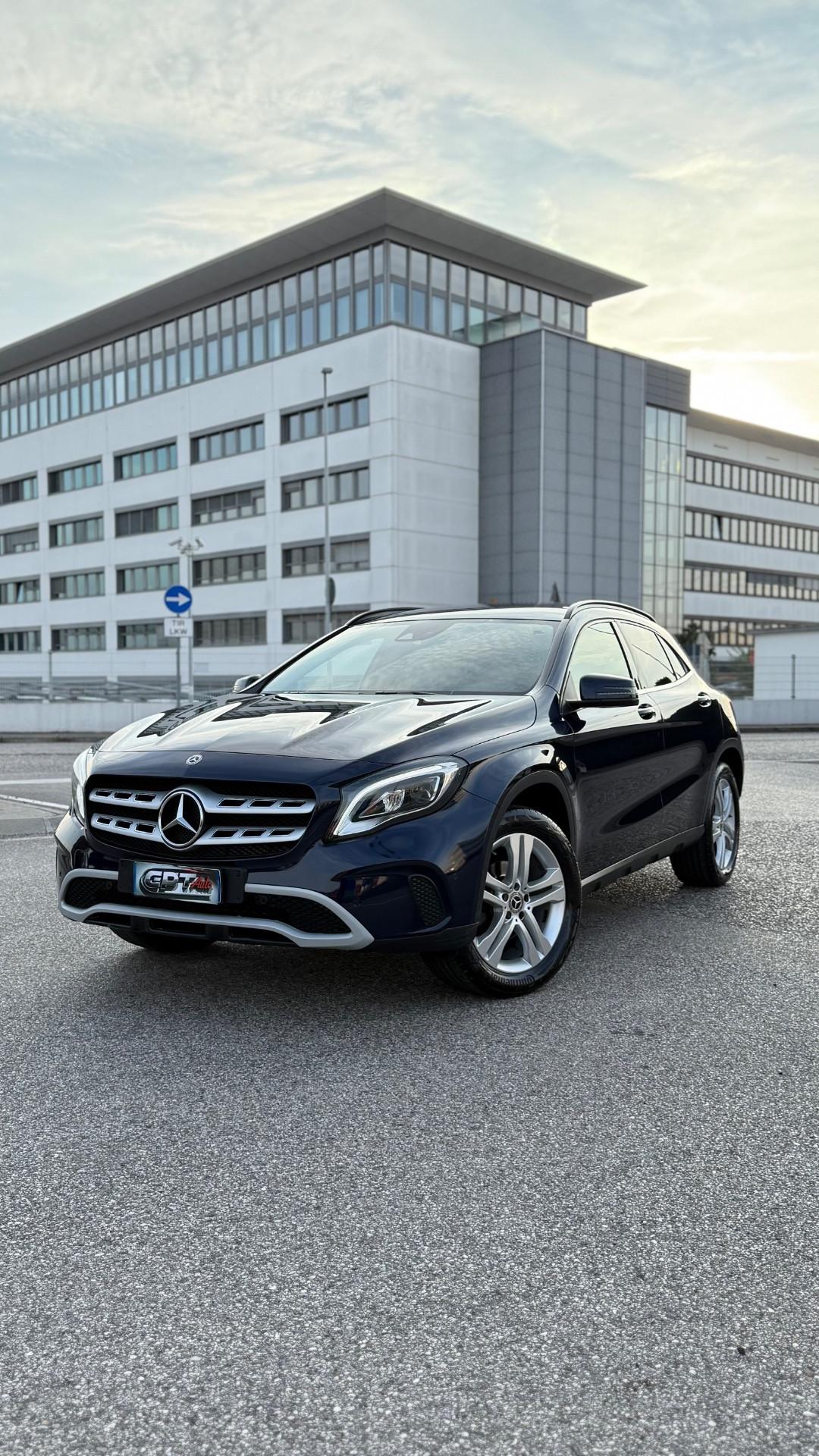 Mercedes-benz GLA 180 180d Automatic Premium