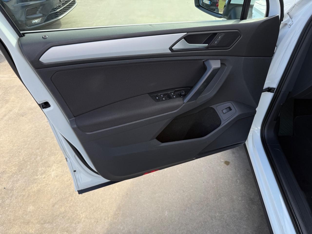 Volkswagen Tiguan 1.6 TDI R Line 2019