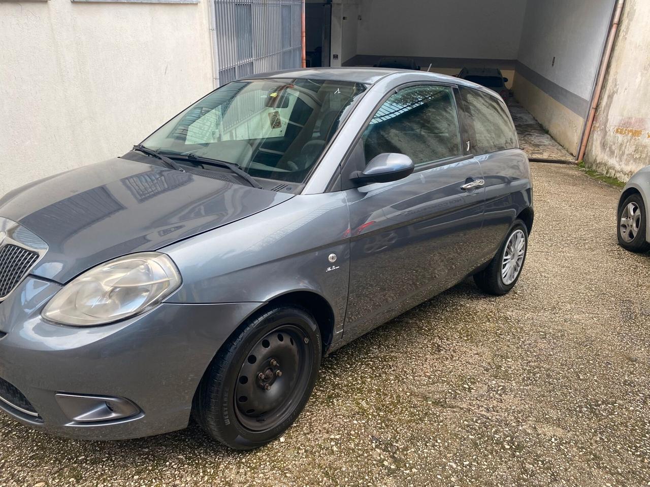 Lancia Ypsilon 1.2cc gpl (PRIVATO)-2008