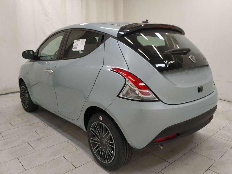 Lancia Ypsilon 1.0 firefly hybrid Gold s e s 70cv 5p.ti