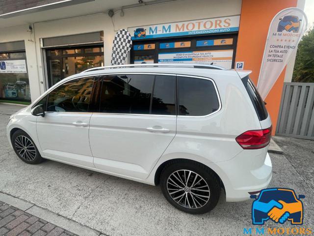 VOLKSWAGEN Touran 2.0 TDI 150 CV 7 posti