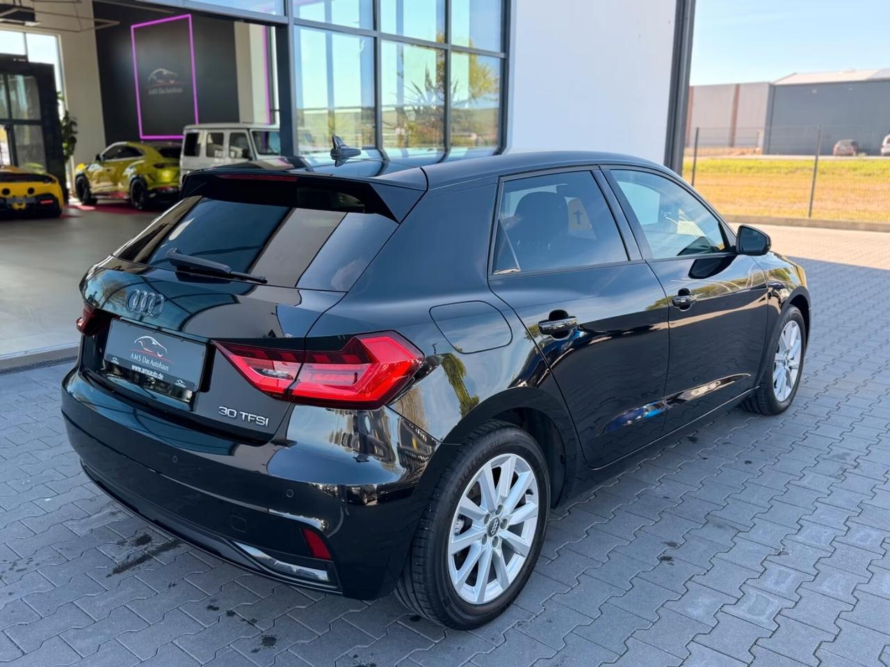 Audi A1 Sportback 30 TFSI advanced Virtual