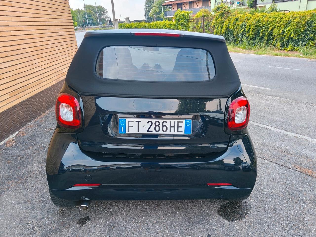 Smart ForTwo 70 1.0 twin. cabrio BRABUS Style