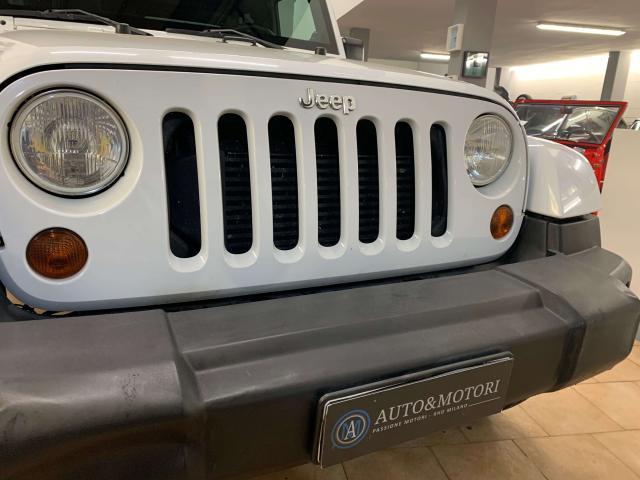 Jeep Wrangler Wrangler Unlimited 2.8 crd Sahara auto