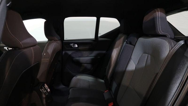 Volvo XC40 Recharge T4 Plug-in Hybrid auto Recharge Core