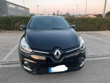Renault Clio dCi 8V 75 CV 5 porte Duel