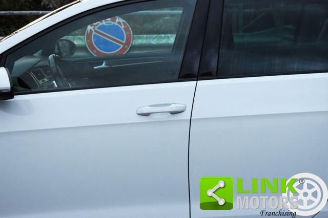 VOLKSWAGEN Golf eHIBRID