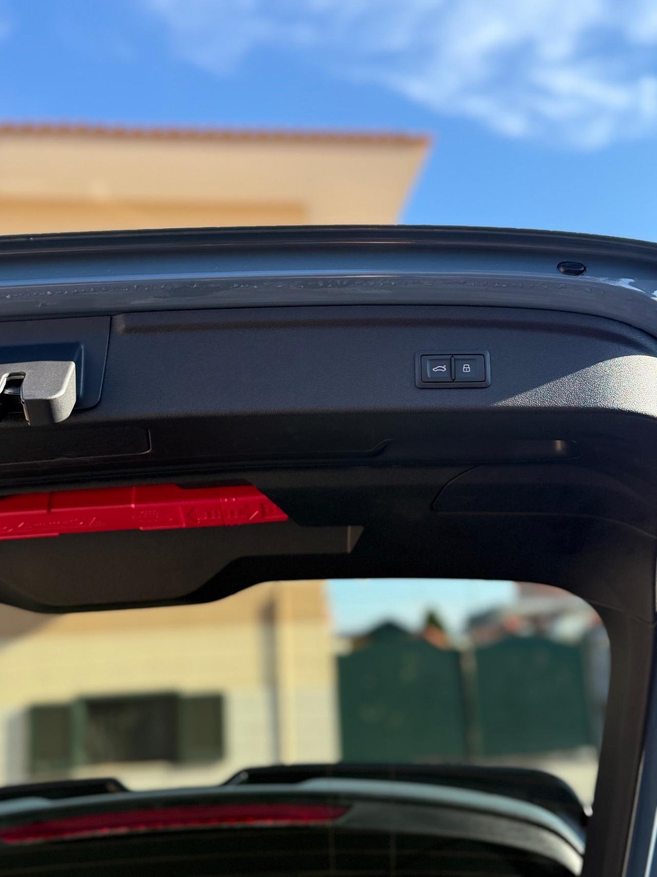 Audi A3 RS 3 SPB TFSI quattro S tronic