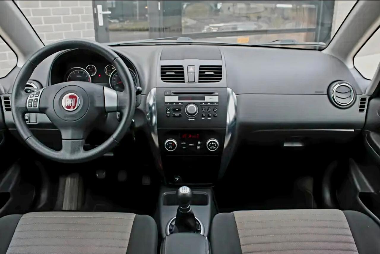 Fiat Sedici 1.6 16V 4x4 SEMI NUOVA