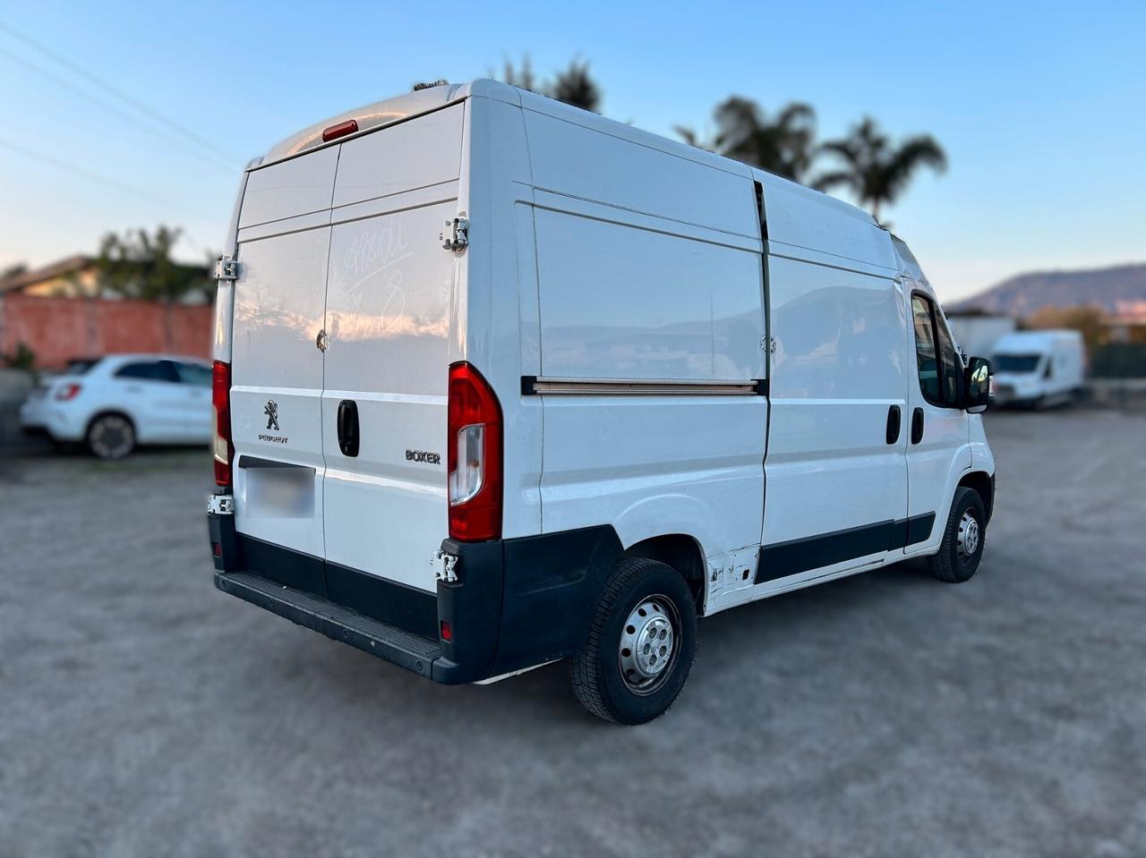 Peugeot Boxer 2.2 HDi 140 PM-TM - 2020 Incidentato