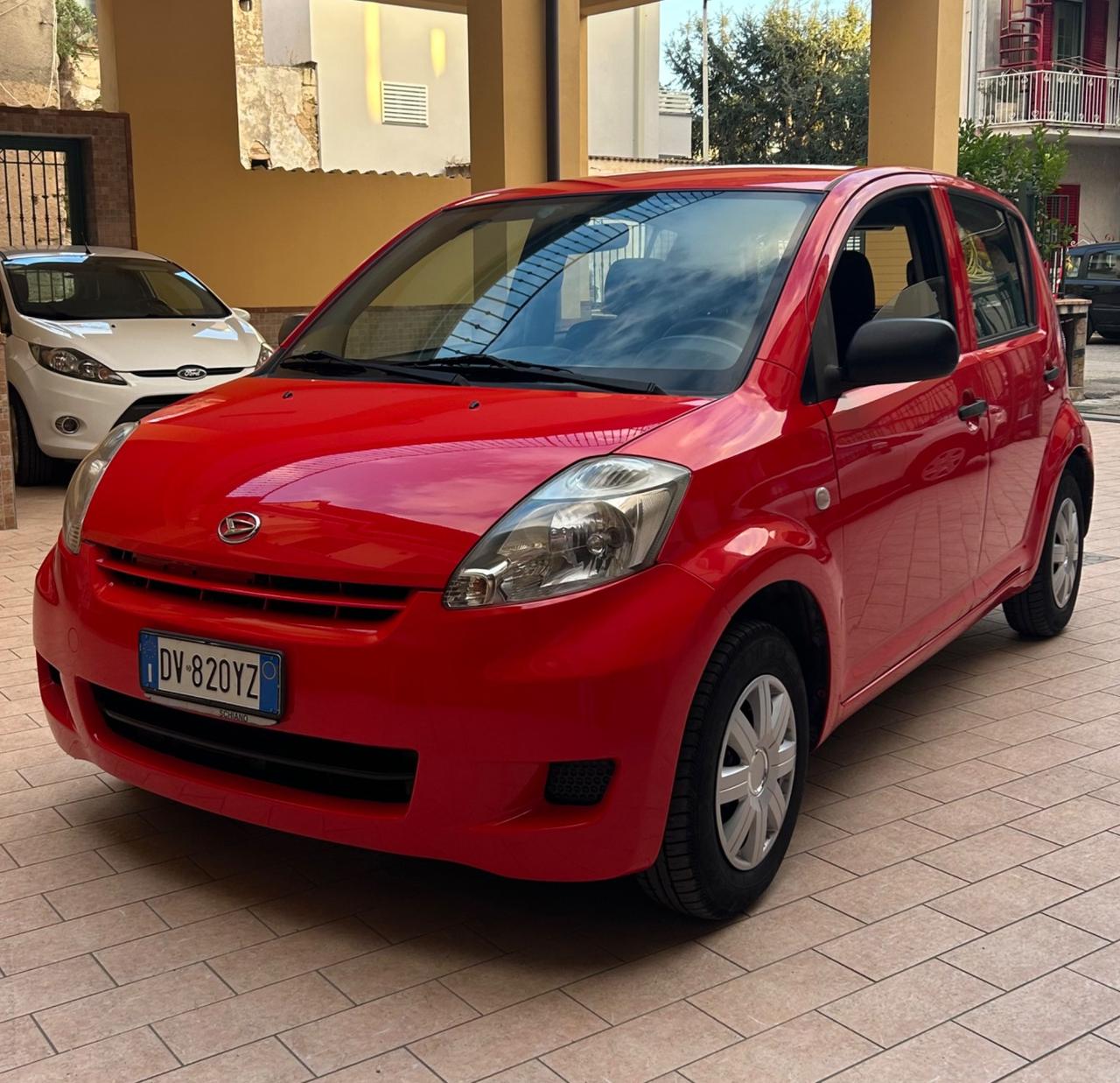 Daihatsu Sirion 1.0 Hiro - km 115.000