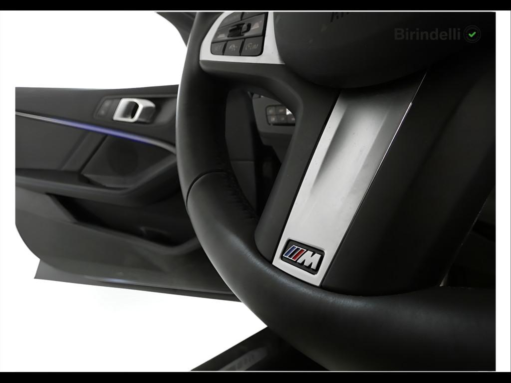 BMW Serie 1 (F40) - 118d 5p. Msport