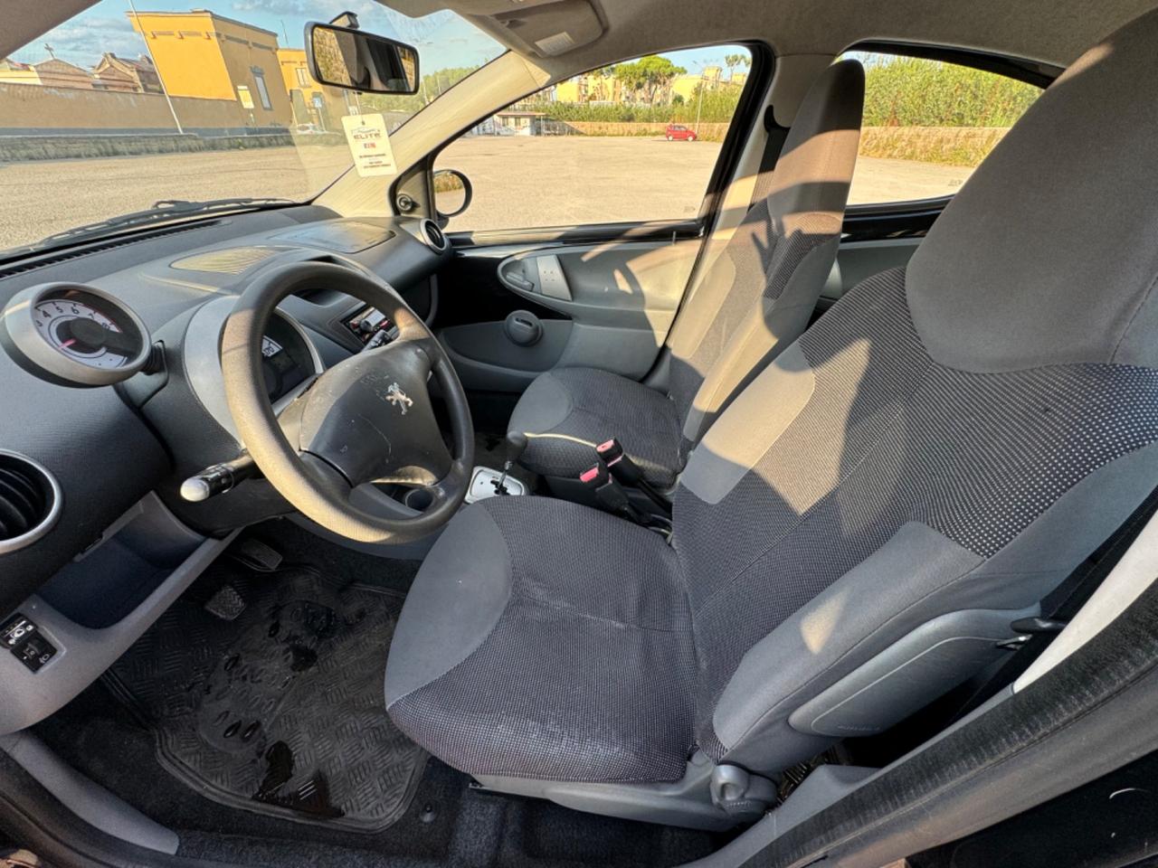 Peugeot 107 1.0 68CV cambio Automatico 2009 con impianto GPL