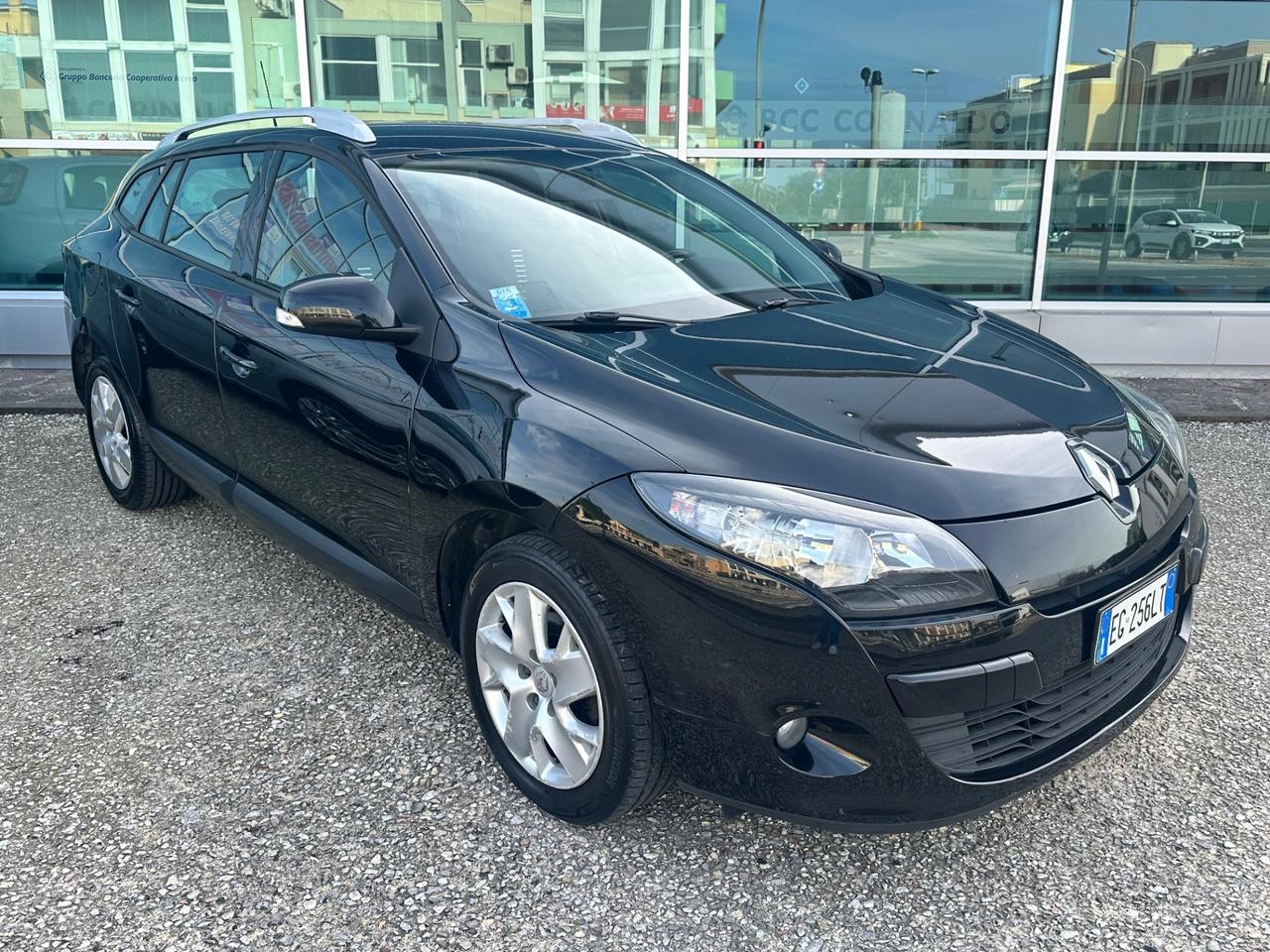 Renault Megane 1.5 dCi 110CV SporTour GT Line (81 kw)