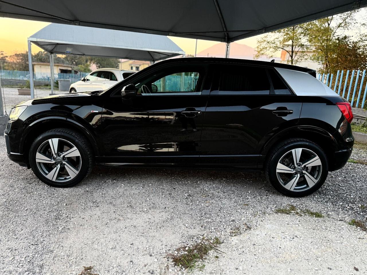 Audi Q2 1.6 TDI*NAVI*LED*CERCHIO18*SENSORI