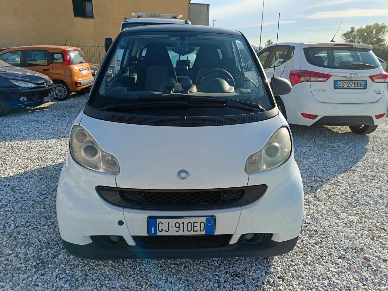 Smart ForTwo 1000 52 kW MHD coupé pure