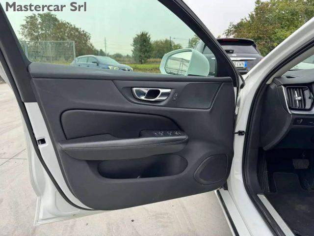 VOLVO V60 2.0 b4 197cv Momentum BUSINESS PRO - GG232RK