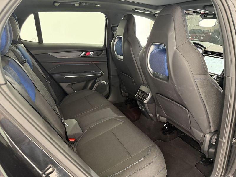 Lynk & Co 01 01 1.5 192KW PHEV DCT