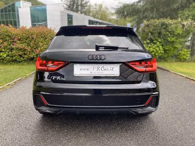Audi A1 SPB 30 TFSI S tronic Identity Black