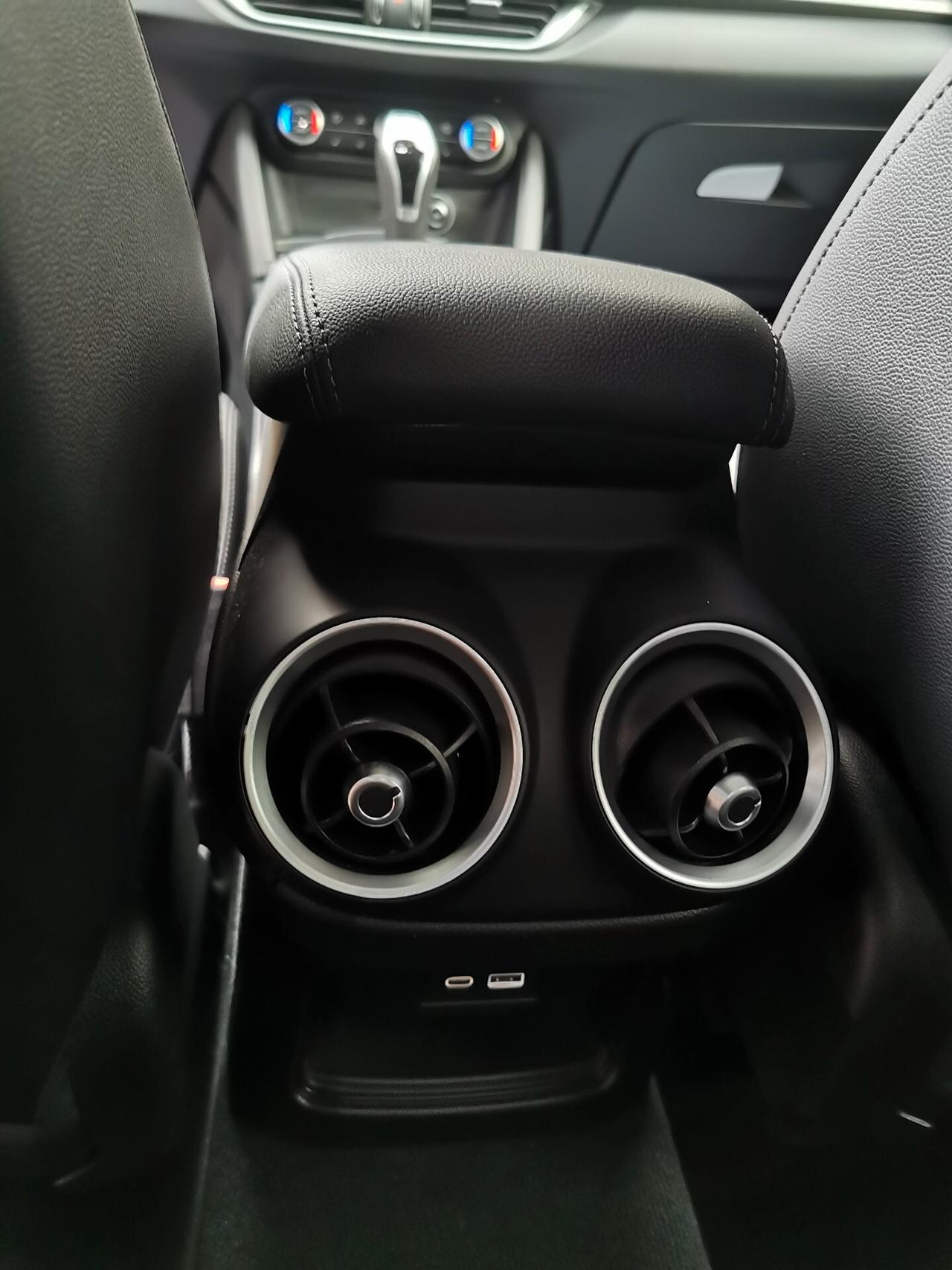 Alfa Romeo Stelvio 2.2 Turbodiesel 210cv AT8 Q4 Veloce