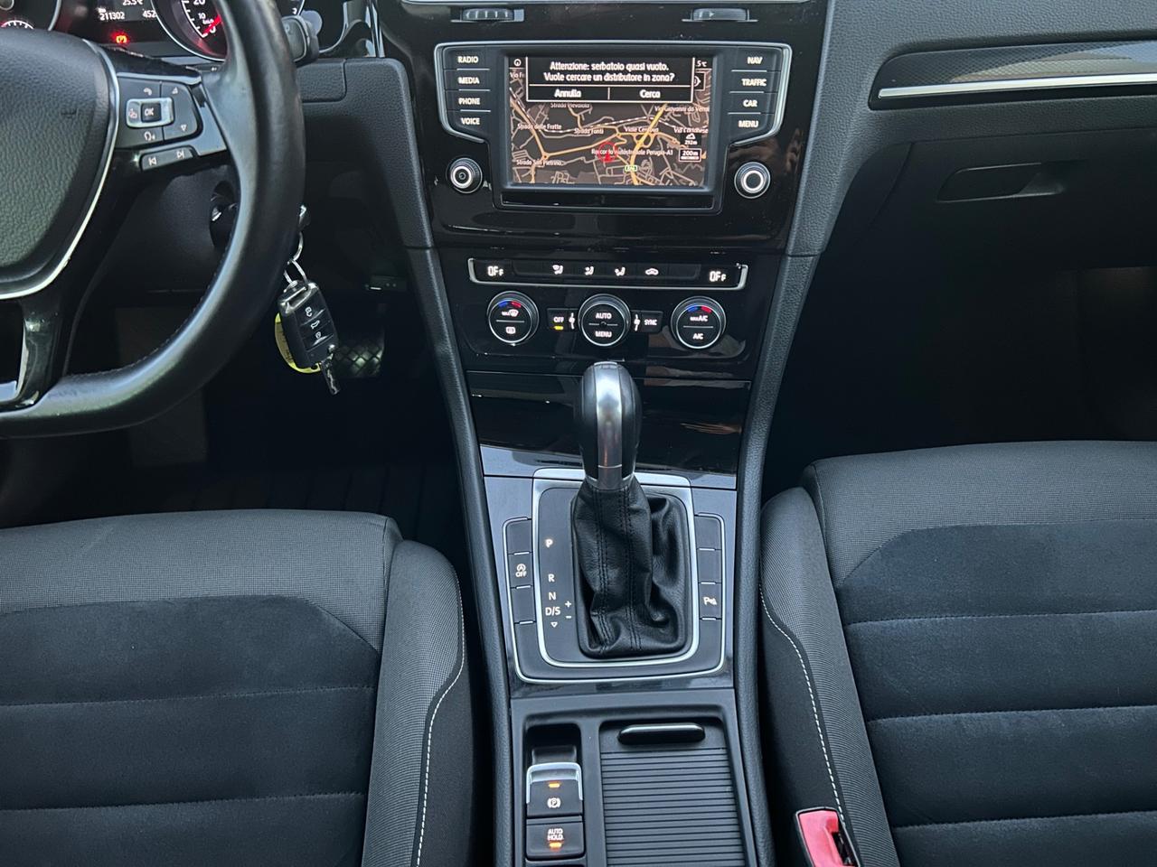 Volkswagen Golf Variant 1.6 TDI 110 CV DSG