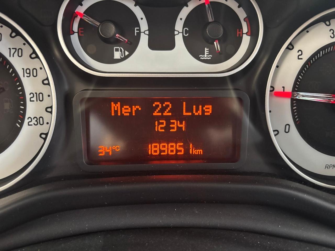 FIAT 500 L ANNO 2017 DS 1.3 ADATTA NEOPATENTATI KM 189 MILA
