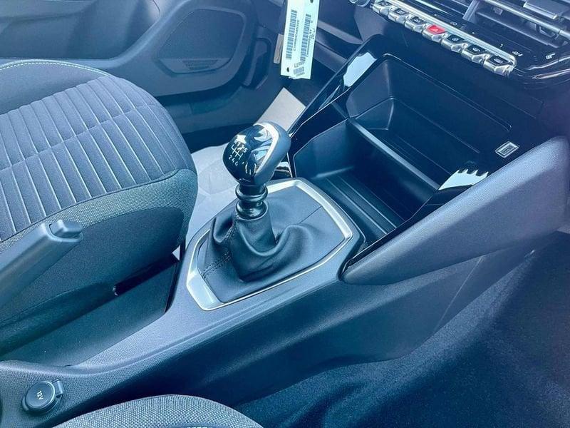 Peugeot 2008 1.2 puretech Active s&s 100cv - KM0