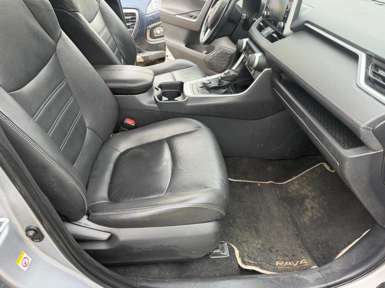 Toyota RAV 4 2.5 HV HYBRID. AWD-i 4x4