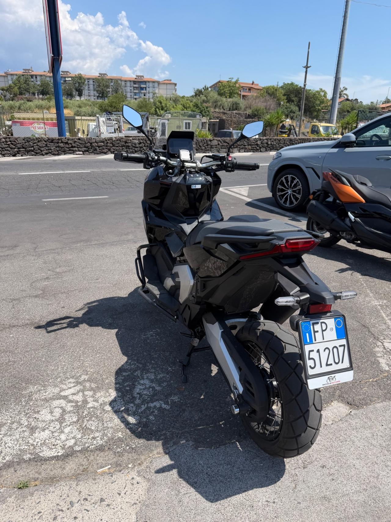 Honda X-ADV 750