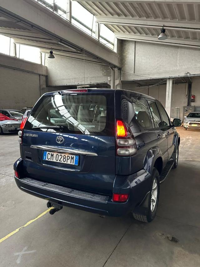 TOYOTA Land Cruiser 3.0 D-4D 16V cat 5 porte Sol 7 posti